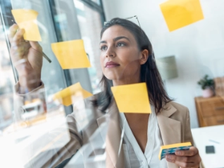 planning through sticky notes 